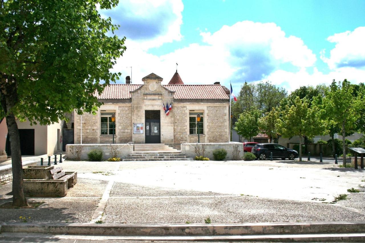 Bonabri Vacances - Chambres D'Hotes Chazelles  Buitenkant foto