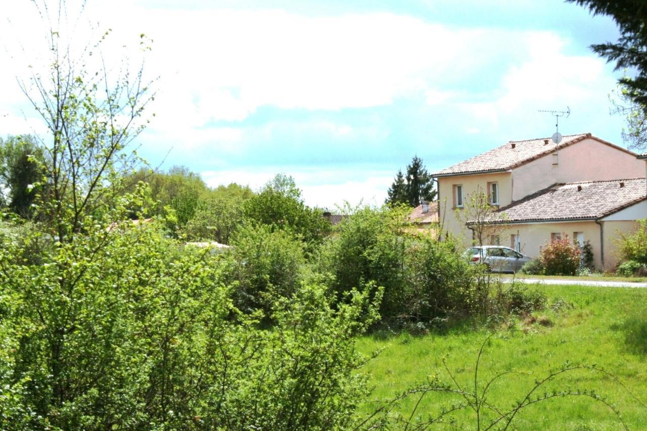 Bonabri Vacances - Chambres D'Hotes Chazelles  Buitenkant foto