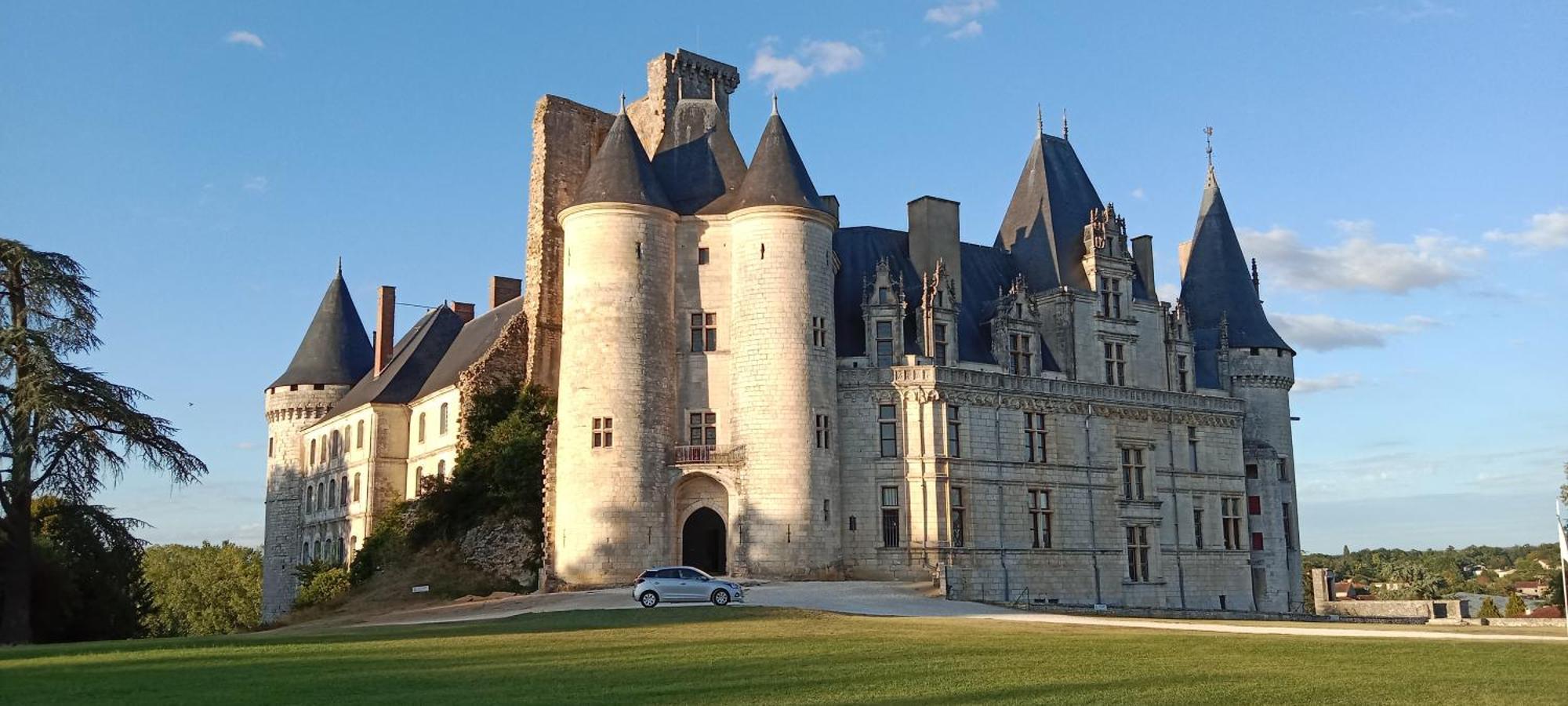 Bonabri Vacances - Chambres D'Hotes Chazelles  Buitenkant foto